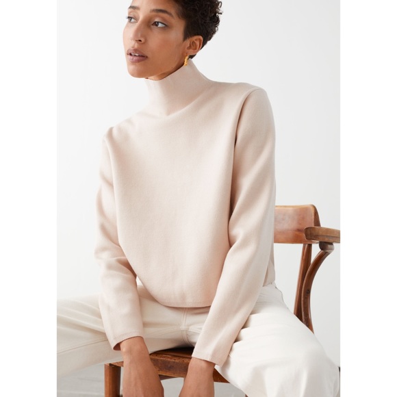 & OTHER STORIES Cropped Relaxed Fit Turtleneck - Picture 1 of 8